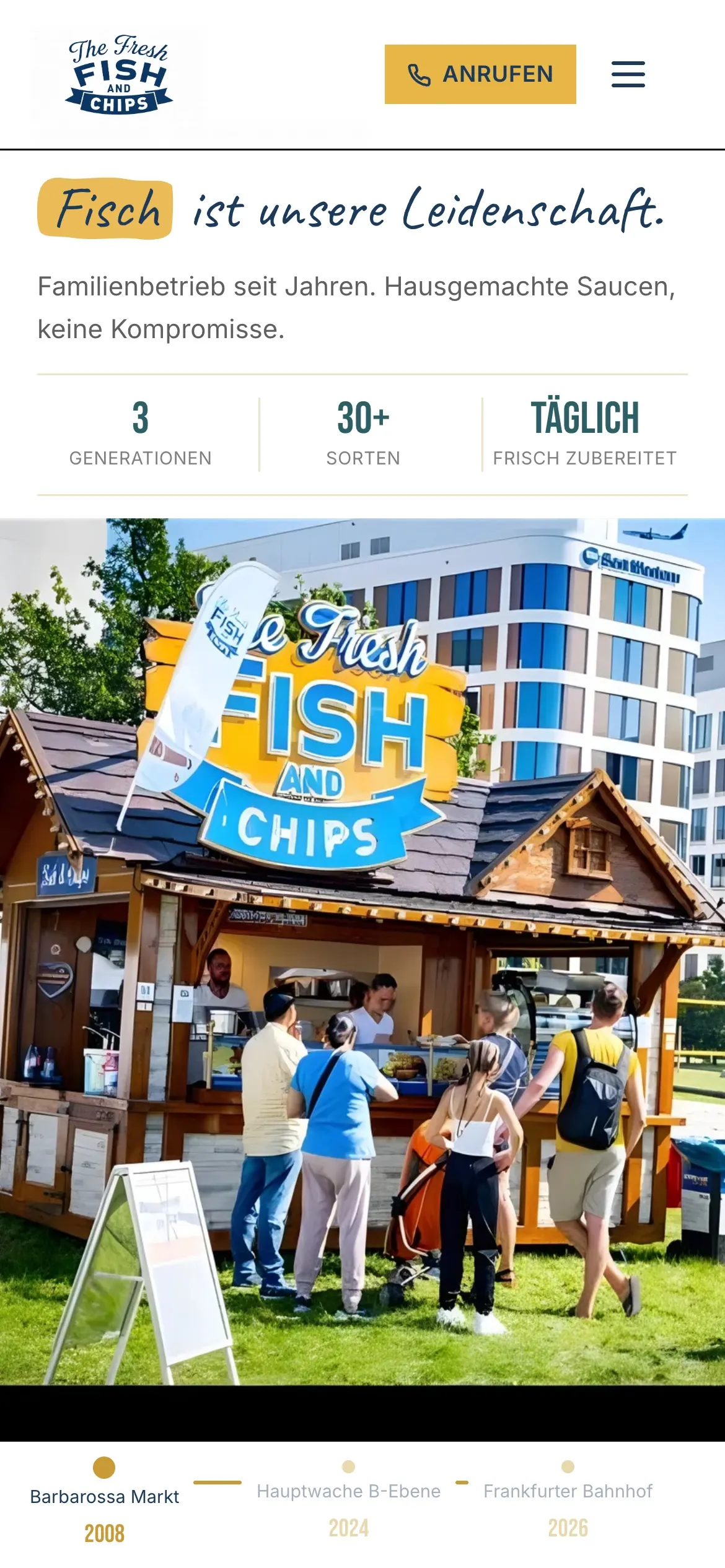 Geschichte von Fisch Levy mit Foto vom Imbissstand auf dem Handy